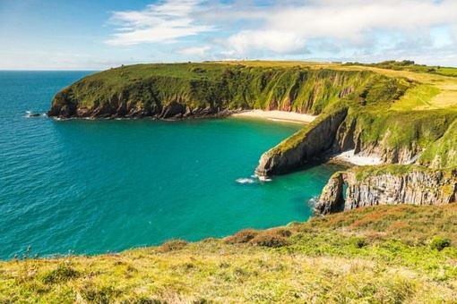 The Rum Shack Manorbier Castle Inn ภายนอก รูปภาพ